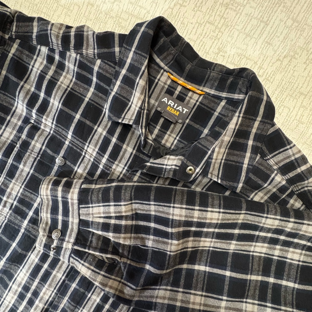 Ariat Black and White Flannel Quilted Jacket Men’s 3XL